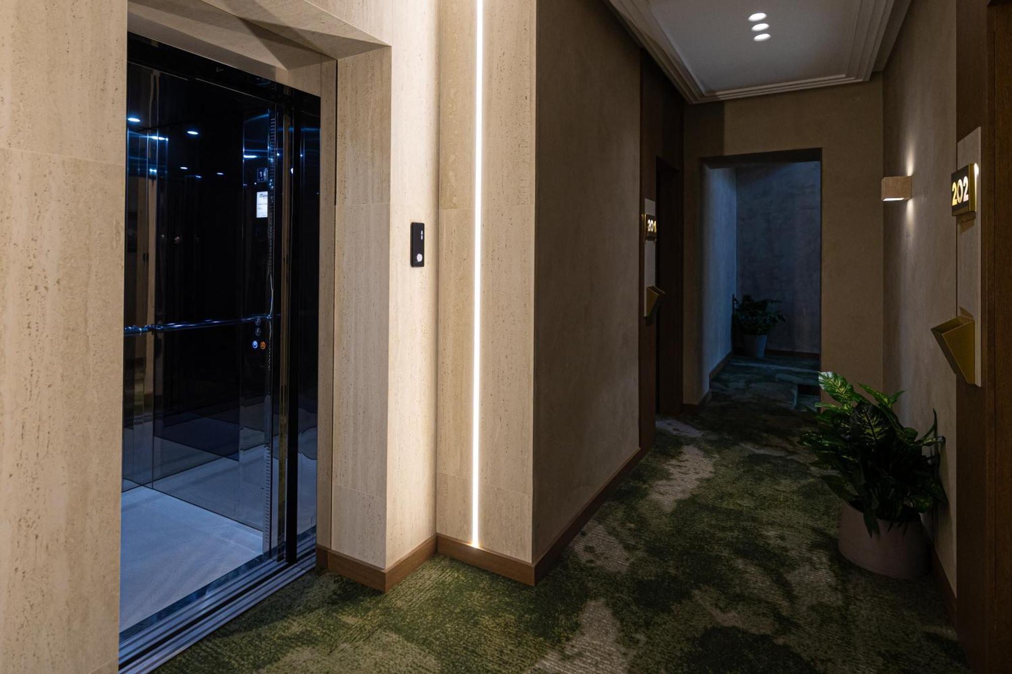 Hotel Sazani 4*