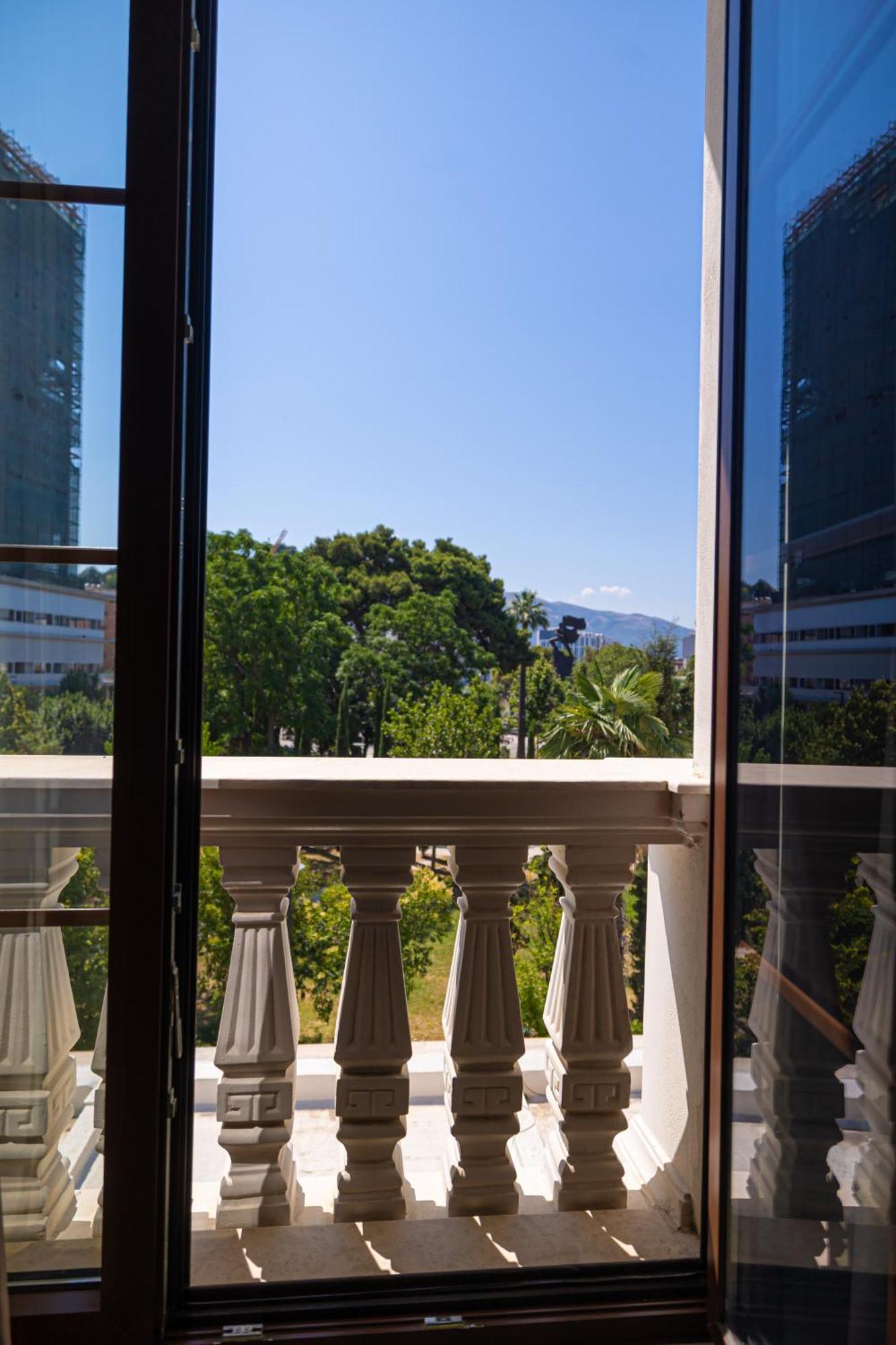 Sazani 4* Vlore